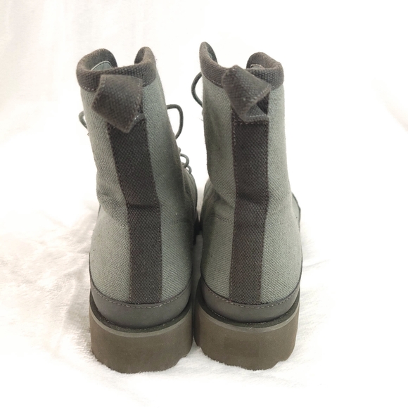 J. Crew Gwen Canvas Lace Up Lug Sole Combat Boots Slate Green 7 BD886 - Picture 5 of 8